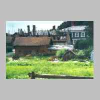 022-1216 Goldbach, 16. Juni 1996. Das in der Nacht vom 11. auf 12. Juni 1996 ausgebrannte Wohn- und Geschaeftshaus Rogge .jpg